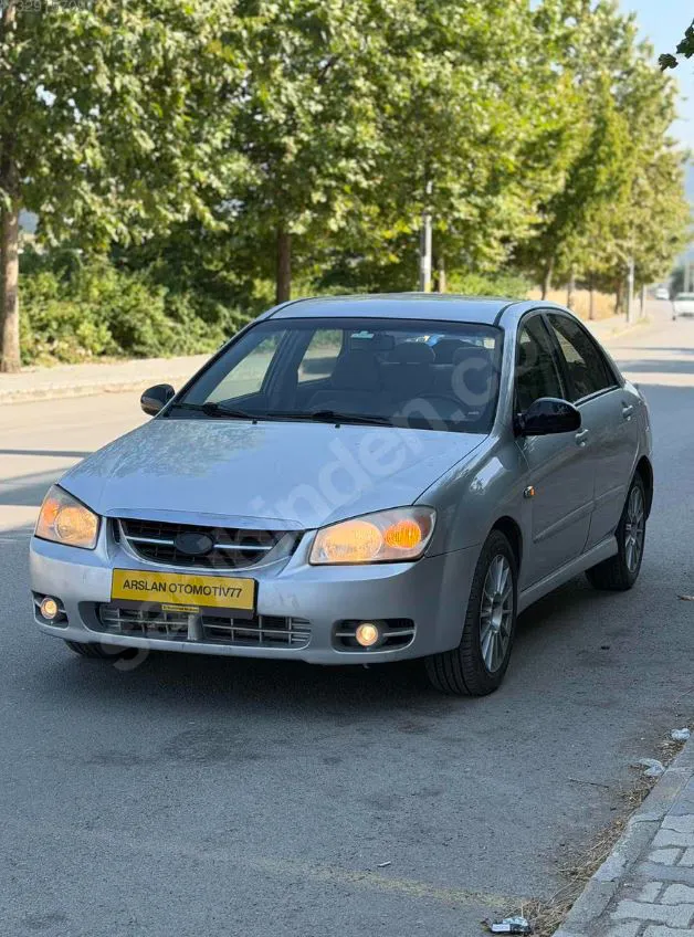 Kia Cerato 1.5 CRDI EX BAKIMLI görsel 3