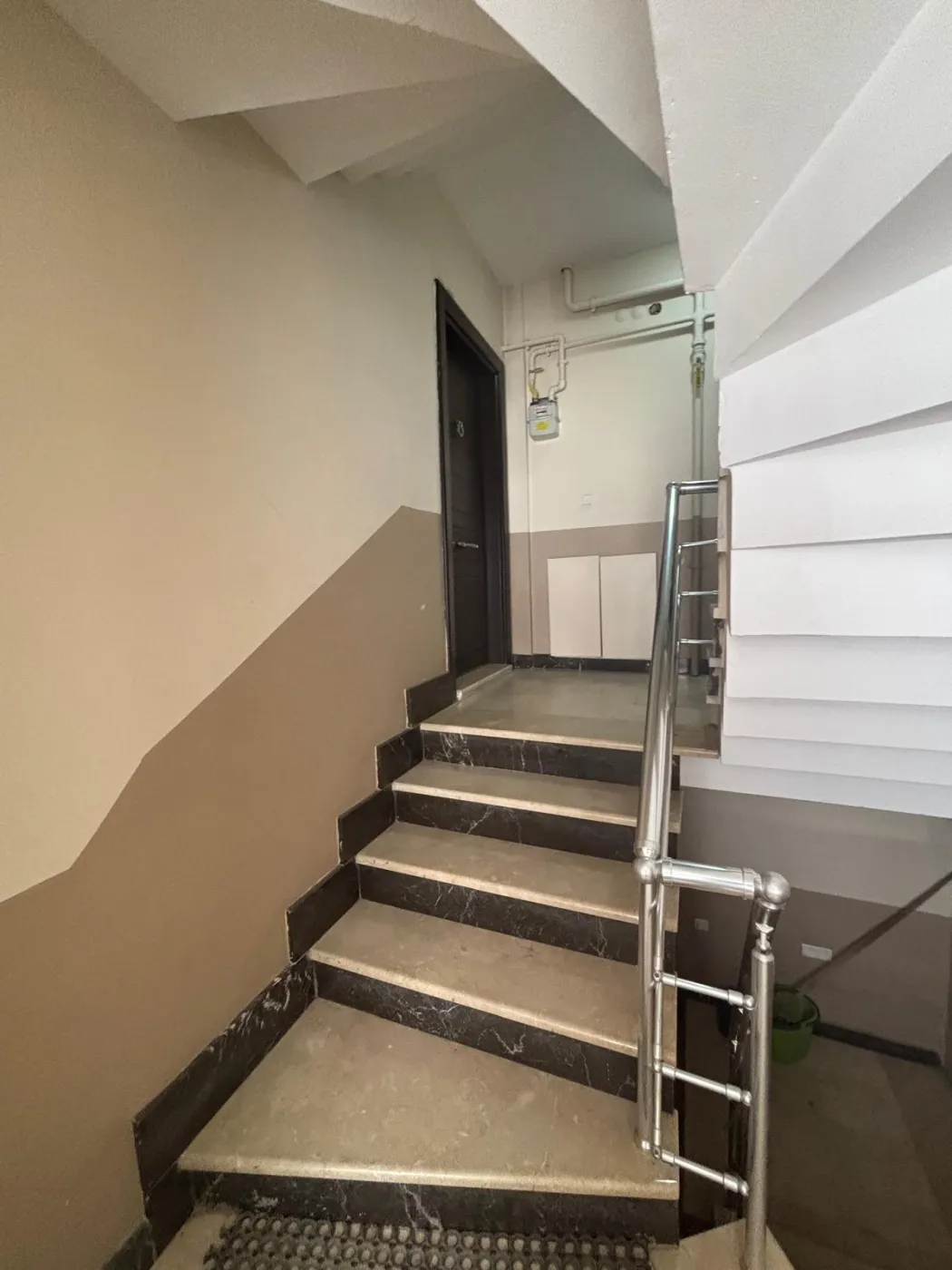 Cumhuriyet Caddesinde FULL EŞYALI Kiralık görsel 9